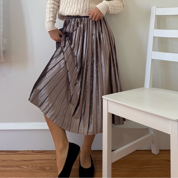 Vintage Metallic Velvet Pleated Elastic Waistband Brown Skirt Size XS - Picture 6 of 9